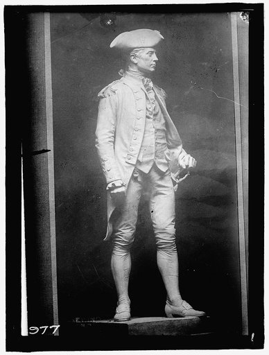 JONES, JOHN PAUL. STATUE ON MONUMENT, FOOT OF 17TH STREET, D.C.