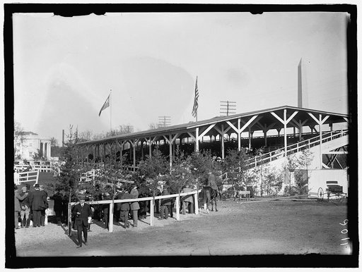 HORSE SHOWS. GENERAL VIEWS