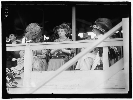 HORSE SHOWS. BAKMETIEFF, MME. WIFE OF RUSSIAN AMBASSADOR., HENGELMULLER VON HENGERVAR WIFE OF THE AMBASSADOR FROM AUSTRI-HUNGARY., McLEAN, MRS. EDWARD BEALE