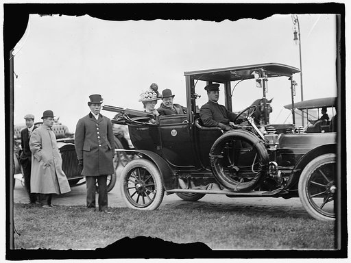 BUTT, ARCHIBALD WILLINGHAM. MILITARY AIDE TO PRESIDENT TAFT. GARDEN FETE WITH PRESIDENT AND MRS. TAFT