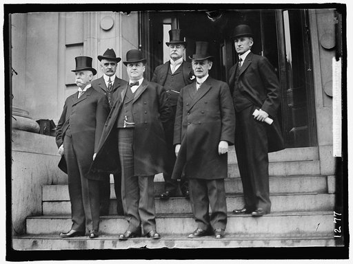 GOVERNORS. GALLINGER, JACOB HAROLD, REP FROM NEW HAMPSHIRE, 1885-1889. SENATOR, 1891-1918; BASS, ROBERT P., GOVERNOR OF NEW HAMPSHIRE, 1911-1913. LEFT REAR