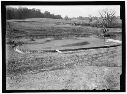 COLUMBIA COUNTRY CLUB. GOLF LINKS