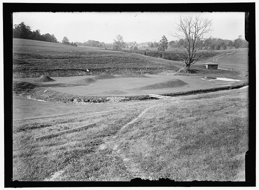 COLUMBIA COUNTRY CLUB. GOLF LINKS