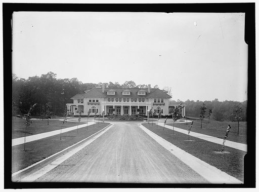 COLUMBIA COUNTRY CLUB