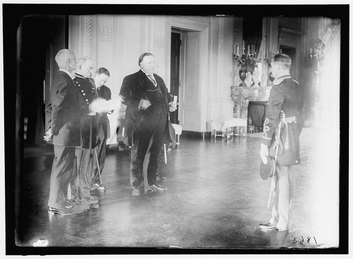 GAUGOT, JULIEN. CAPT., U.S.A., RECEIVING MEDAL OF HONOR FROM PRESIDENT TAFT. MEDALS, ETC.