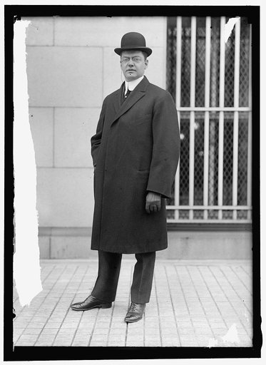 F.W. TAYLOR, SECRETARY TO MacVEAGH