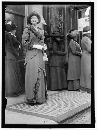 Lois Irene Kimsey Marshall at Mrs. W. Wilson, 1st breakfast