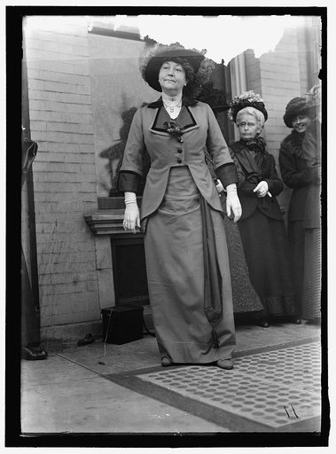 Mrs. Woodrow Wilson [at 1st breakfast