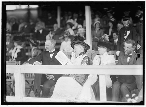 WOOD, MRS. CHARLES BONGLETON. HORSE SHOW