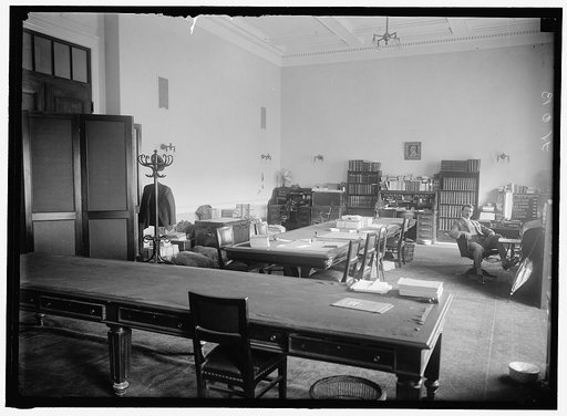 HOUSE OFFICE BUILDING. INTERIOR