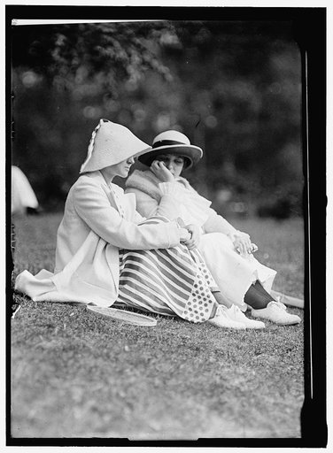 MOREHEAD, MRS. J. UPSHUR, RIGHT