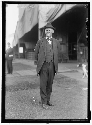 BALLOONS. CAPT. THOMAS S. BALDWIN, N.A., WHO BUILT DIRIGIBLE BALLOON #1 EXCEPT THE ENGINE, WHICH WAS MADE BY CURTISS
