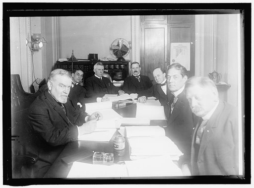 HOUSE OF REPRESENTATIVES COMMITTEES. JOINT COMMITTEE ON BANKING AND CURRENCY. SEN. O'GORMANOF NY; CARTER GLASS, REP. OF VA, 2ND TO BE BEHIND O'GORMAN; REP. KORBLY OF IN; SEN. REED OF MO.; SEN. HOLLIS OF NH; SEN. POMERENE OF OH; SEN. OWENS OF OK, CHAIRMAN; SEN. SHAFROTH OF CO.