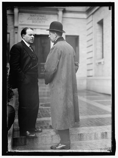 LAFORCE, JOHN OLIVER, DR., ASST. ED. DIR., NATIONAL GEOGRAPHIC SOCIETY. LEFT, WITH F.E. JOHNSON