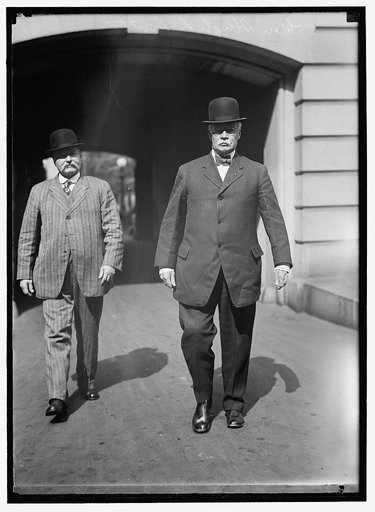SCOTT, HUGH L. MAJOR GENERAL, U.S.A., CHIEF OF STAFF
