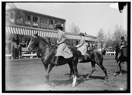 HORSE SHOWS. MISS HAZEN, MOUNTED