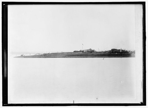 FORT McHENRY