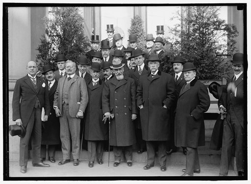 PAN AMERICAN SCIENTIFIC CONGRESS DECEMBER 1915-JANUARY 1916. EXECUTIVE COMMITTEE OF THE CONGRESS AND SOME OF ORGANIZING COMMITTEE. 1ST ROW: JOHN BARRETT; ENSEBIO AYALA, PRES. DELN. PARAGUAY; ERNESTO QUESADA, PRES. ARGENTINE DELN.; AMBASSADOR DOMICIO DA GAMA, PRES. BRAZILIAN DELN.; AMB. SUAREZMUJICA,