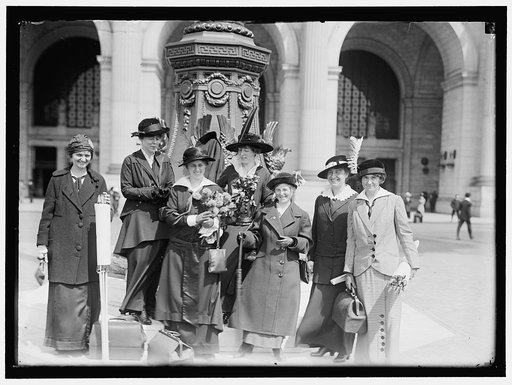 WOMAN SUFFRAGE. FIRST GROUP IN POLITICAL CAMPAIGN: ROSE WINSLOW, LUCY BURNS, TO CALIFORNIA; DORIS STEVENS, RUTH ASTOR NOYES, TO COLORADO; ANNA McGUE TO WASHINGTON; JANE PINCUS, JESSIE H. STUBBS, TO ARIZONA