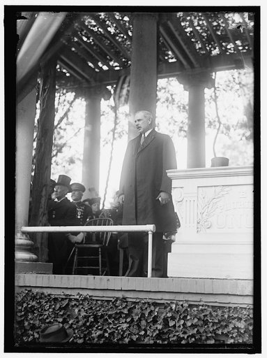 KEARNEY [i.e. Kearny], PHILIP. MAJ., U.S.A. STATUE OF KEARNEY [i.e. Kearny] N ARLINGTON, DEDICATED IN 1914. GOV. J.F. FIELDER OF NEW JERSEY SPEAKING