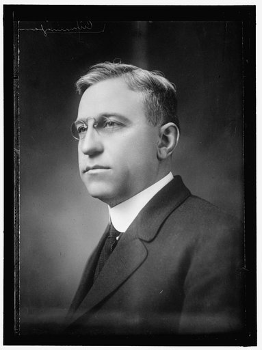 CUNNINGHAM, R.T. DIRECTOR OF CHAMBER OF COMMERCE OF U.S.