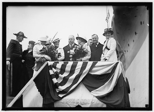 PENNSYLVANIA, U.S.S. LAUNCHING, NEWPORT NEWS, VA. CHRISTENING STAND AND BOW OF SHIP