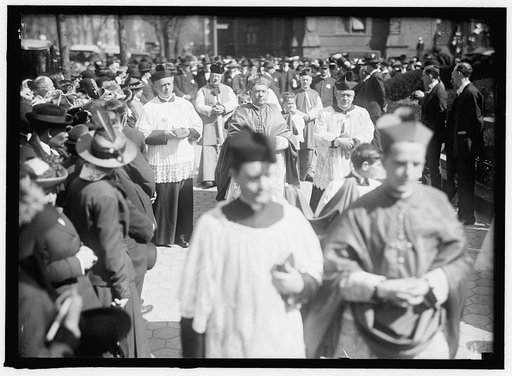 BONZANA. APOSTOLIC DELEGATE FOR ROME. RIGHT FRONT, BLURRED