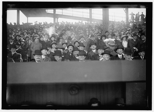 BASEBALL, PROFESSIONAL. FRONT: R.N. HARPER; GARRISON; BRYAN; DANIELS; COVINGTON AND LANE BACK OF LAST TWO