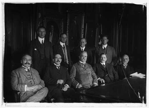 NAT. ADVISORY COMM. FOR AERONAUTICS. REAR ROW: CAPT. H.C. RICHARDSON, NAVAL CONSTRUCTION; PROF. JOHN F. HAYFORD; ADM. MARK BRISTOL; COL. SAMUEL REBER. FRONT: PROF. WILLIAM F. DURAND; DR. S.W. STRATTON; GEN. GEORGE P. SCRIVEN; DR. CHARLES F. MARVIN; M.I. PUFIN