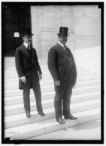 1ST PAN AMERICAN FINANCIAL CONFERENCE, WASHINGTON, D.C., MAY 1915. SALVADOREAN DELEGATION: ROBERTO ANGLIAE; ALFONSO GUINONES