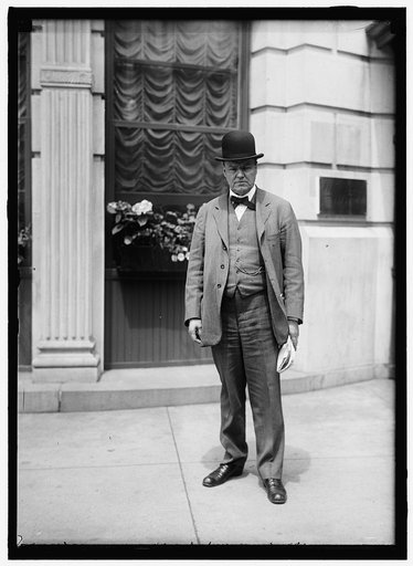 DARROW, CLARENCE, ATTORNEY