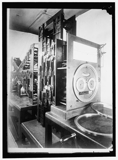 JONES, DR. E. LESTER, CHIEF, U.S. COAST AND GEODETIC SURVEY. TIDE PREDICTING MACHINE WHICH HE BUILT