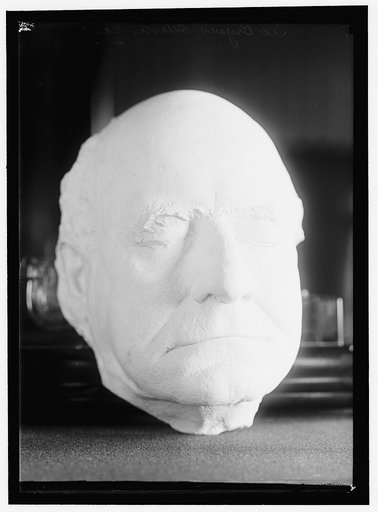 PLASTER CAST OF FACE OF BRYAN, WILLIAM JENNINGS. REP. FROM NEBRASKA, 1891-1895; SECRETARY OF STATE, 1913-1915