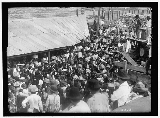 MEXICO. FOOD SUPPLY STATION