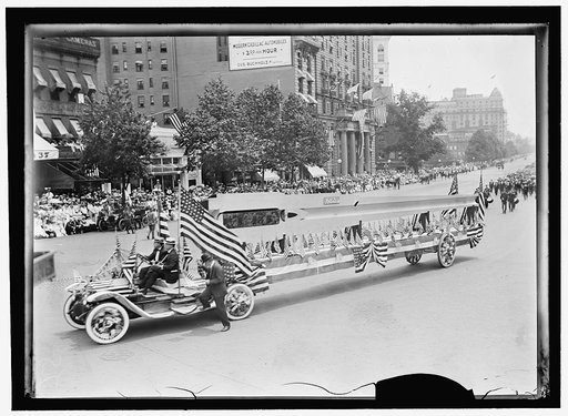 PREPAREDNESS PARADE, BIG GUN FLOAT