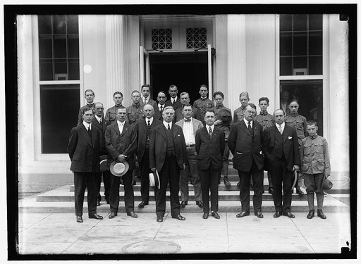 BOY SCOUTS, NATIONAL BOARD AT WHITE HOUSE. 3RD FROM LEFT FRONT, COLIN LIVINGSTONE; NEXT TO RIGHT, T.W. BRAHANEY