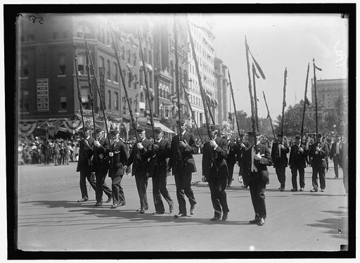 GRAND ARMY OF THE REPUBLIC. PARADE AT 1915 ENCAMPMENT. VIEWS OF PARADE
