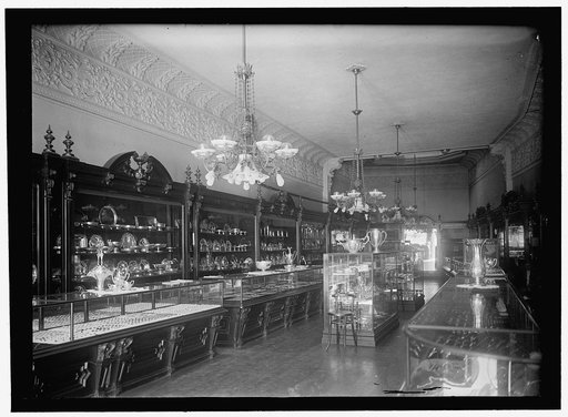 GALT, MRS. EDITH BOLLING. M. WOODROW WILSON, DEC. 18, 1915. HER JEWELRY STORE, 'GALT & BRO'