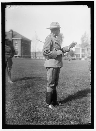 PLATTSBURG RESERVE OFFICERS TRAINING CAMP. COMMANDING OFFICER