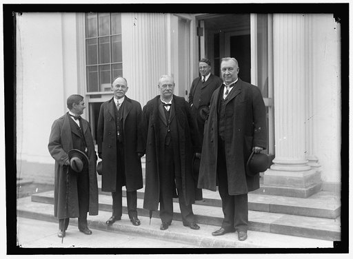 HARDWICK, THOMAS WILLIAM, REP. FROM GEORGIA, 1902-1914; SENATOR, 1914-1919; GOVERNOR, 1921-1923. GROUP: HARDWICK, DR. M.L. BRITTAIN, GA. COMMR. ED.; N.A. HARRIS, GOVERNOR OF GEORGIA; SEN. HOKE SMITH