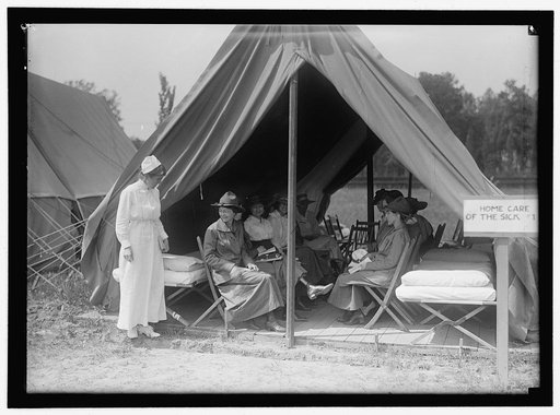 RED CROSS, AMERICAN. WOMEN'S NATIONAL SERVICE SCHOOL; RED CROSS INSTRUCTIONS IN CARE OF SICK