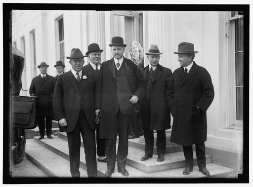NEW JERSEY GROUP AT WHITE HOUSE. SENATOR BILLY HUGHES; TOM BIRCH; GOVERNOR FIELDER; EDWARD GROSSCUP, JR.; JOSEPH P. TUMULTY