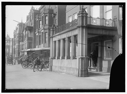 BERNSTORFF, COUNT J.H. VON. AMBASSADOR FROM GERMANY. LEAVING GERMAN EMBASSY