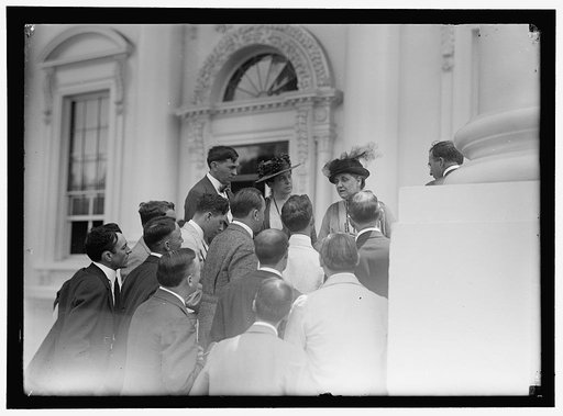 PRESS CORRESPONDENTS WITH LILLIAN WALD AND JANE ADDAMS