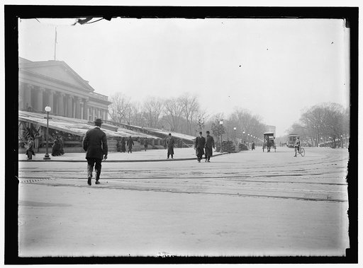 INAUGURAL STANDS AT TREASURY