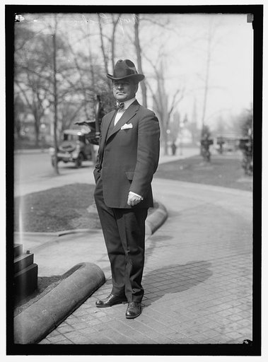 LOCKE, VICTOR M., MAJOR 'CHIEF OF THE CHOCTAW'