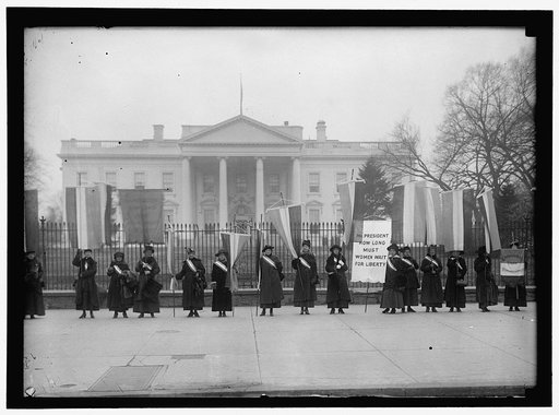 WOMAN SUFFRAGE PICKETS AT WHITE HOUSE