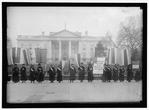 WOMAN SUFFRAGE PICKETS AT WHITE HOUSE