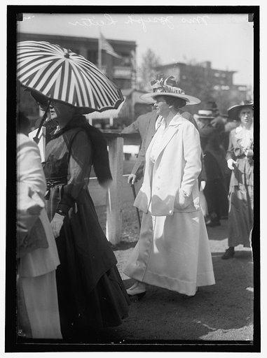 LEITER, MRS. JOSEPH. HORSE SHOW