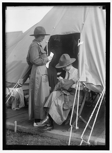 WOMAN'S NATIONAL SERVICE SCHOOL, UNDER WOMAN'S SECTION, NAVY LEAGUE. ACTIVITIES